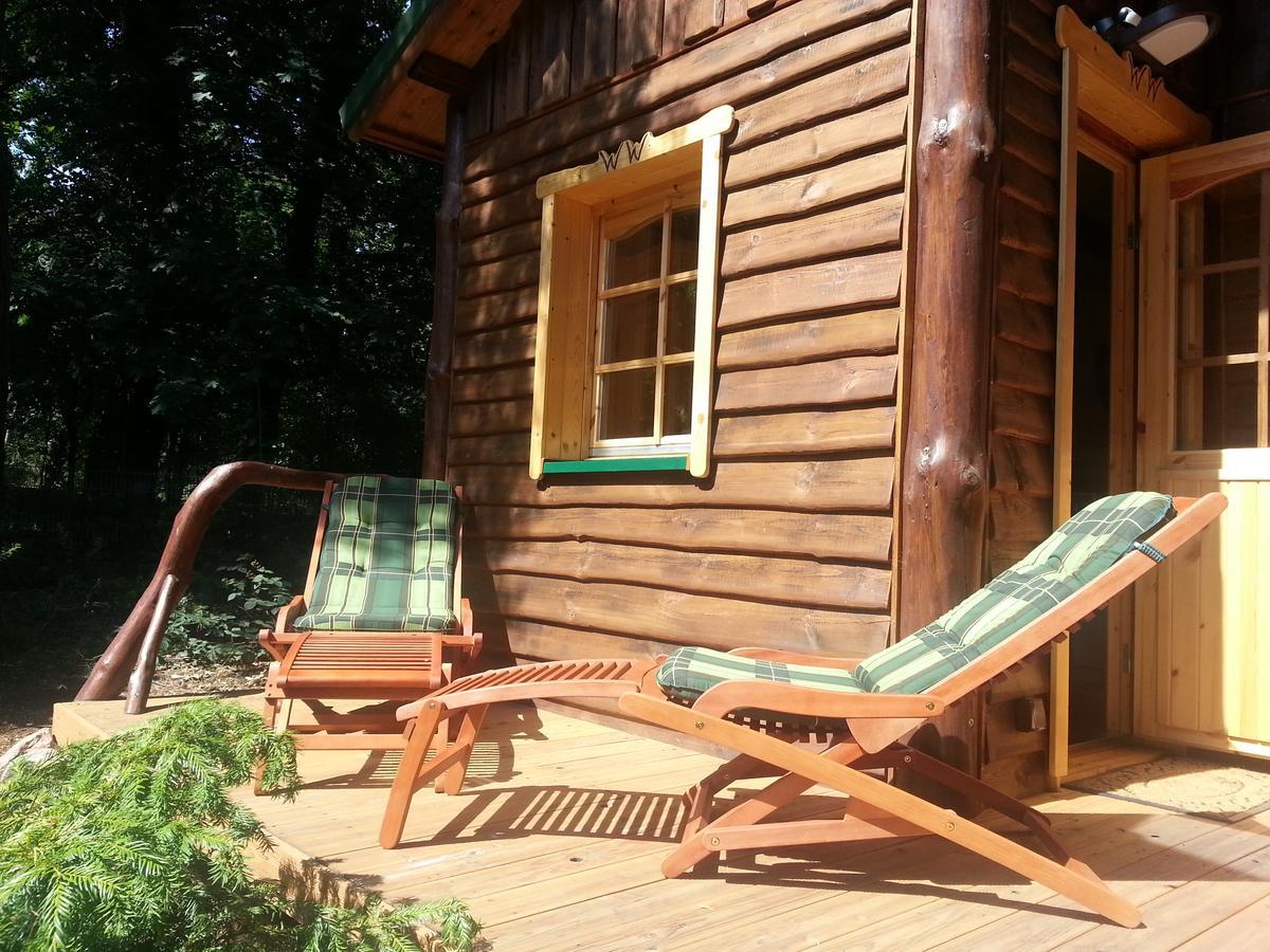 Holzhaus Waldwichtel Am Wald Und See Нойрупин Екстериор снимка